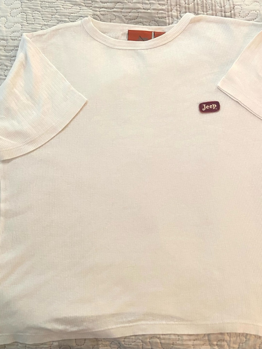 Jeep Cream Short Sleeve Ribbed Tee with Maroon Logo Patch Medium